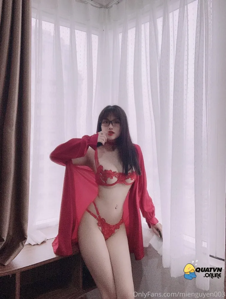 Sự việc Clip nóng Mie Nguyen Onlyfans bị lộ hàng 18+